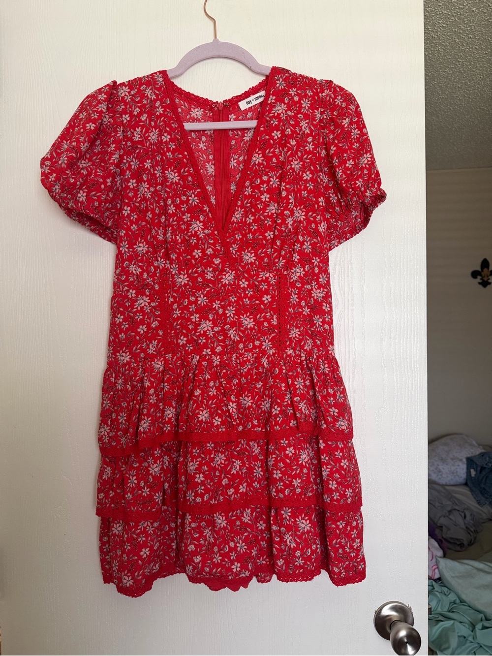 Red Floral Tiered V-Neck Midi Dress by Unknown Brand